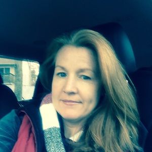 Meet your Posher, Cynthia